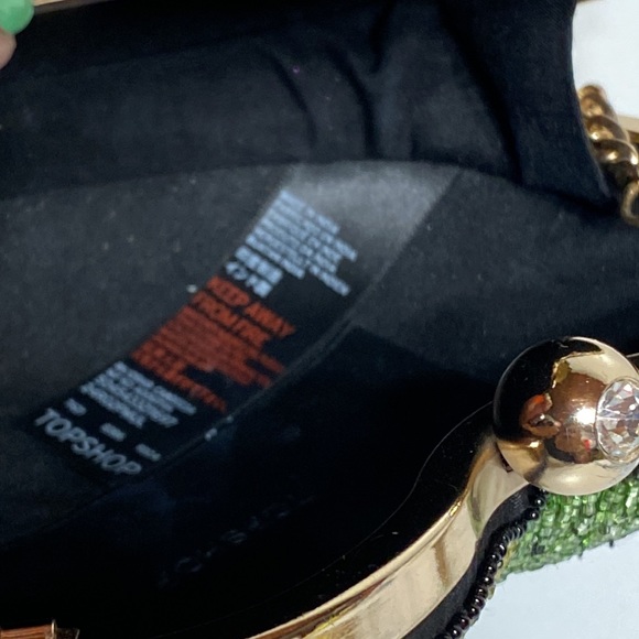 TopShop Rainbow Beaded Heart Clutch or Crossbody - Picture 11 of 16